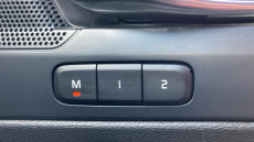 Volvo XC40 2.0 B4P Plus Dark 5dr Auto Petrol Estate